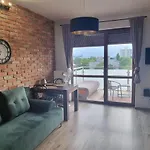 Atrium Apartment Z Garazem