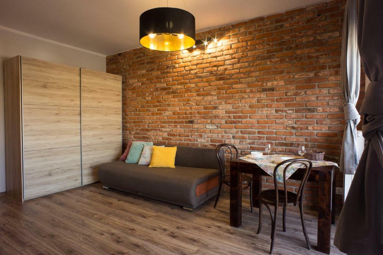 Apartment Atrium Z Garazem